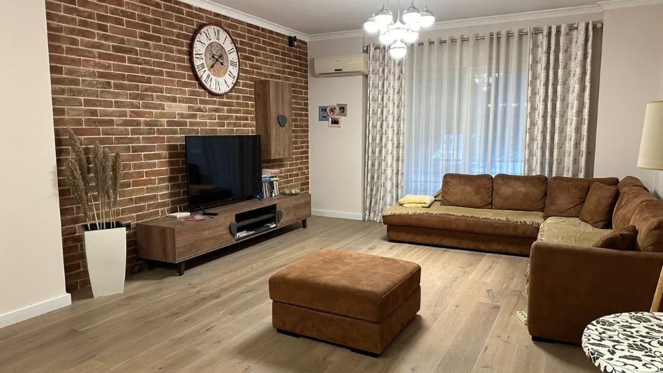 Tirane, shitet apartament 2+1 Kati 3, 125 m² 250.000 € (KOMPLEKSI VIZION PLUS)