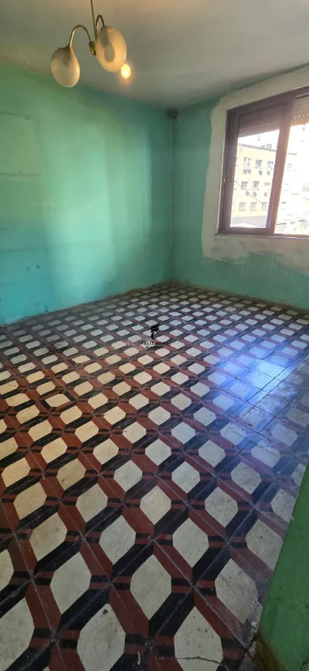 Tirane, shitet apartament 2+1 Kati 3, 72 m² 195.000 € (RRUGA E KAVAJES)