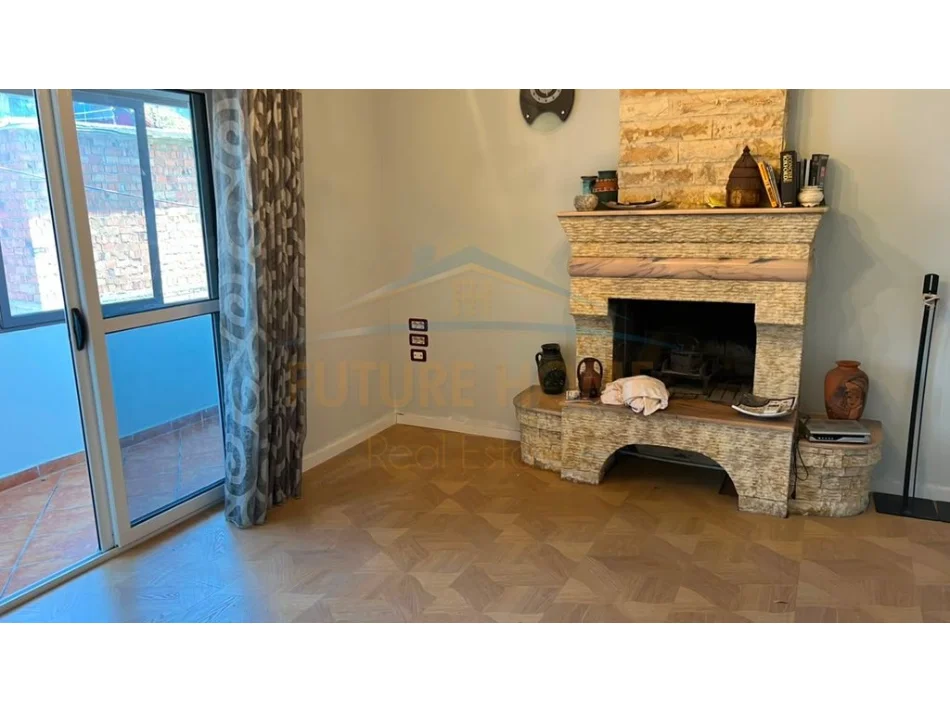 Tirane, shitet apartament 2+1 Kati 3, 80 m² 15.000.000 € (Rruga Ferit Xhajko)
