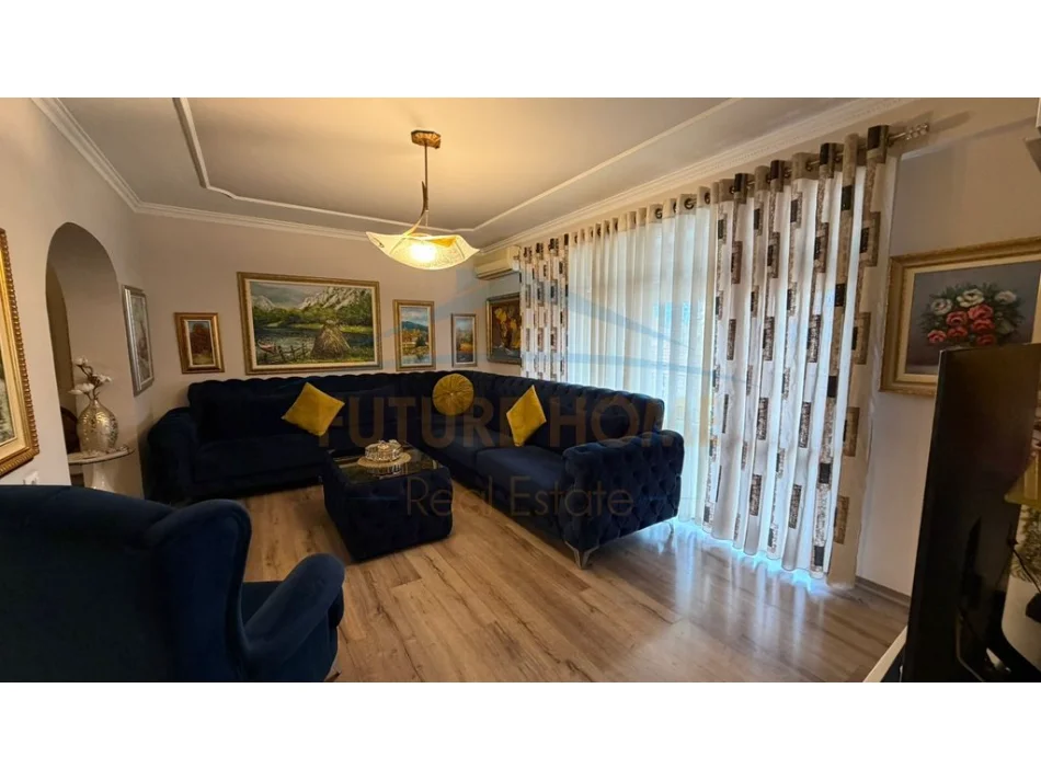 Tirane, shitet apartament 2+1 Kati 4, 104 m² 215.000 €