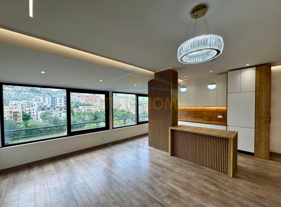 Tirane, shitet apartament 2+1 Kati 4, 107 m² 287.000 €
