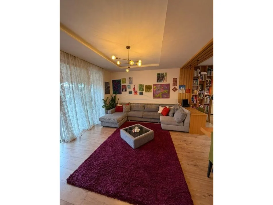 Tirane, shitet apartament 2+1 Kati 4, 112 m² 218.000 € (Rruga Gramoz Pashko)