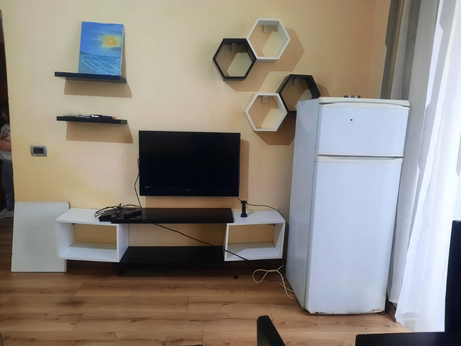 Tirane, shitet apartament 2+1 Kati 4, 57 m² 100.000 € (ALLIAS)