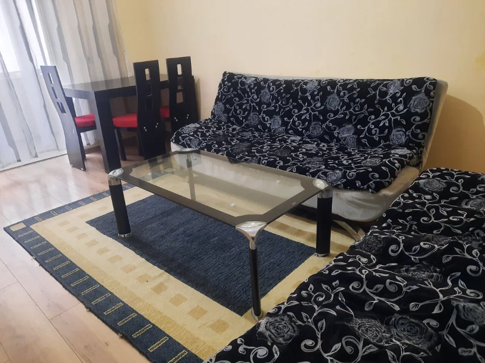 Tirane, shitet apartament 2+1 Kati 4, 57 m² 99.000 € (Shkolla Bashkuar)