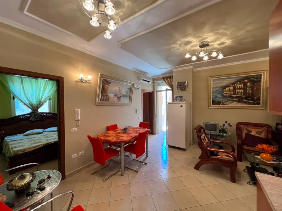 Tirane, shitet apartament 2+1 Kati 4, 61 m²  77 000