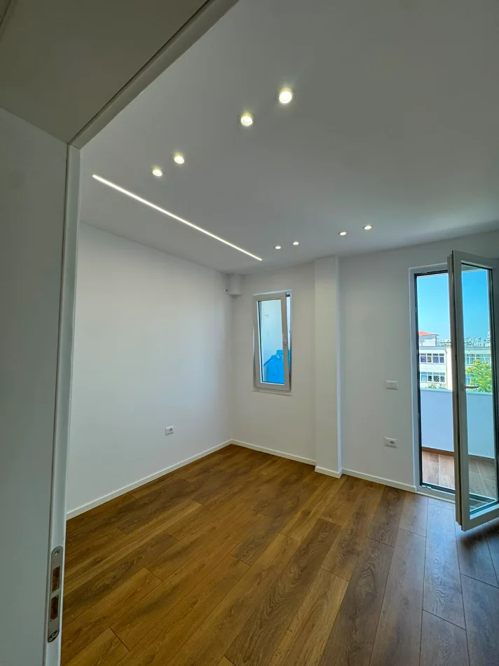 Tirane, shitet apartament 2+1 Kati 4, 64 m² 168.000 € (rruga 4 deshmoret)