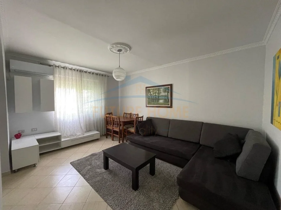 Tirane, shitet apartament 2+1 Kati 4, 75 m² 153.000 € (Varri Bamit)