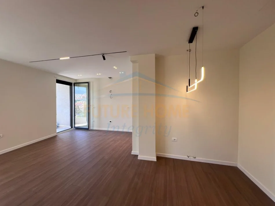 Tirane, shitet apartament 2+1 Kati 4, 79 m² 235.000 € (BRRYLI)