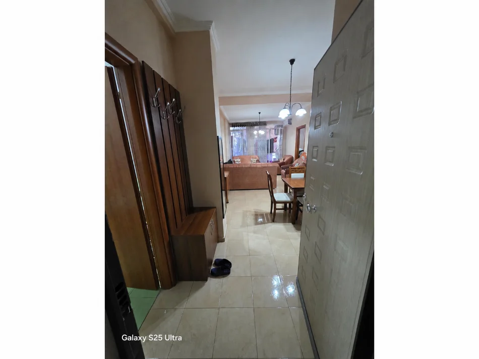 Tirane, shitet apartament 2+1 Kati 4, 84 m² 103.000 € (fresk)