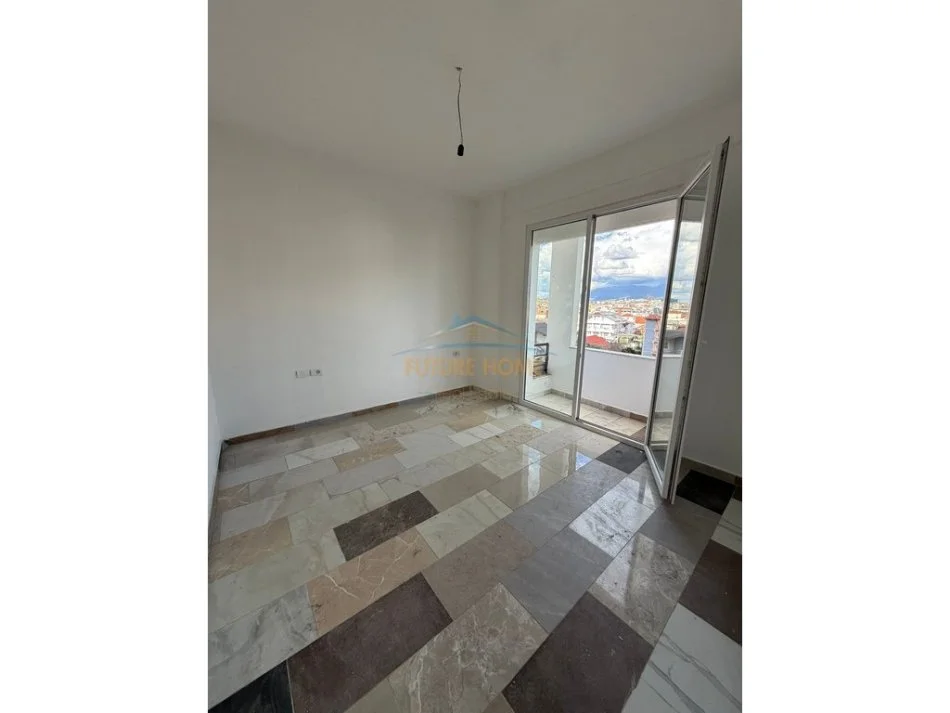 Tirane, shitet apartament 2+1 Kati 4, 94 m² 149.000 € (Dogana)