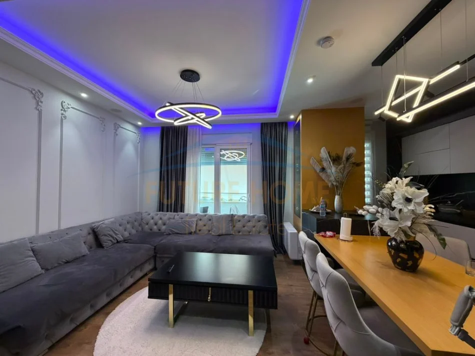 Tirane, shitet apartament 2+1 Kati 4, 98 m² 245.000 € (FUSHA AVIACIONIT)