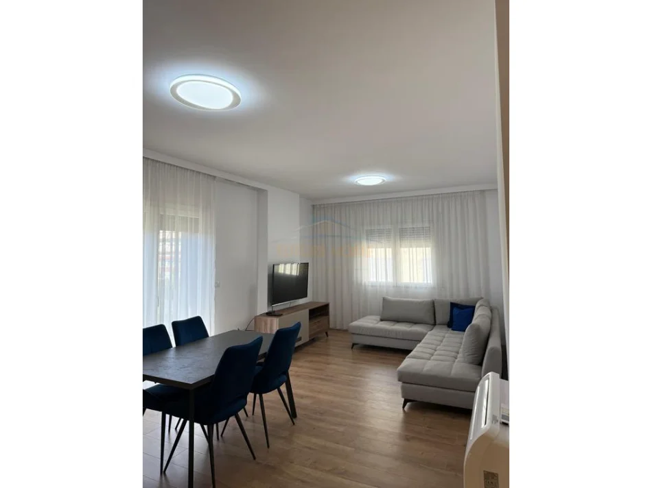 Tirane, shitet apartament 2+1 Kati 5, 104 m² 265.000 € (KODRA E DIELLIT)