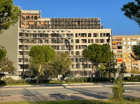 Tirane, shitet apartament 2+1 Kati 5, 108 m² 260000 € (BULEVARDI I RI,RRUGA KARL GEGA)