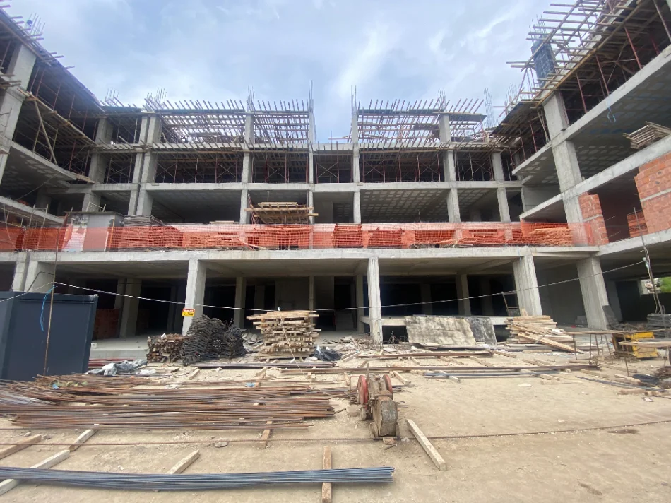 Tirane, shitet apartament 2+1 Kati 5, 108 m² (Paskuqan)