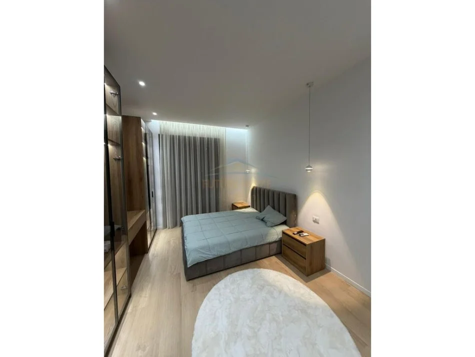 Tirane, shitet apartament 2+1 Kati 5, 114 m² 557.000 € (
