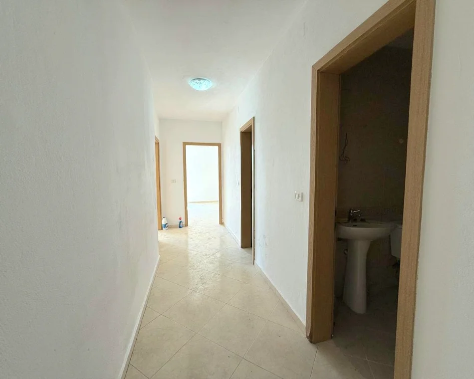 Tirane, shitet apartament 2+1 Kati 5, 122 m² 320.000 €