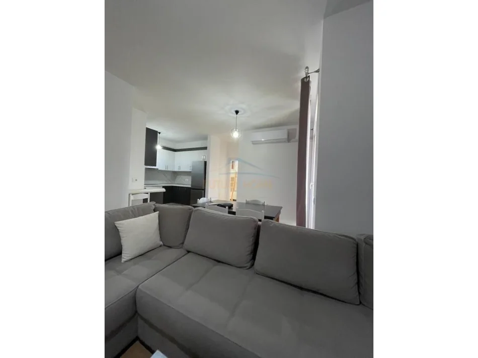 Tirane, shitet apartament 2+1 Kati 5, 125 m² 185.000 € (Grand Gallery, Yzberisht)