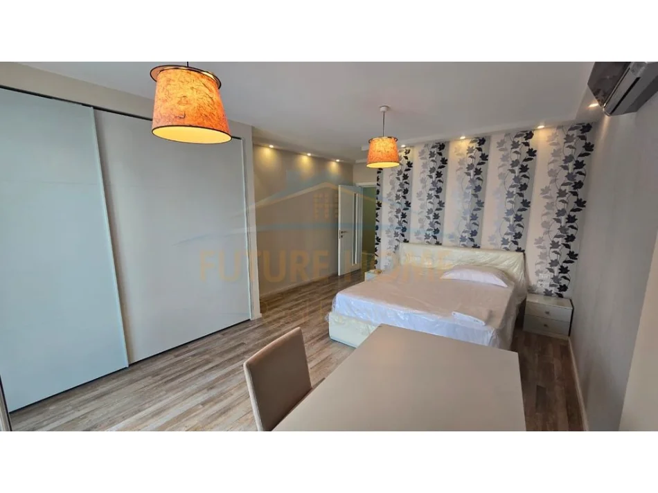 Tirane, shitet apartament 2+1 Kati 5, 126 m² 230.000 € (Selite)