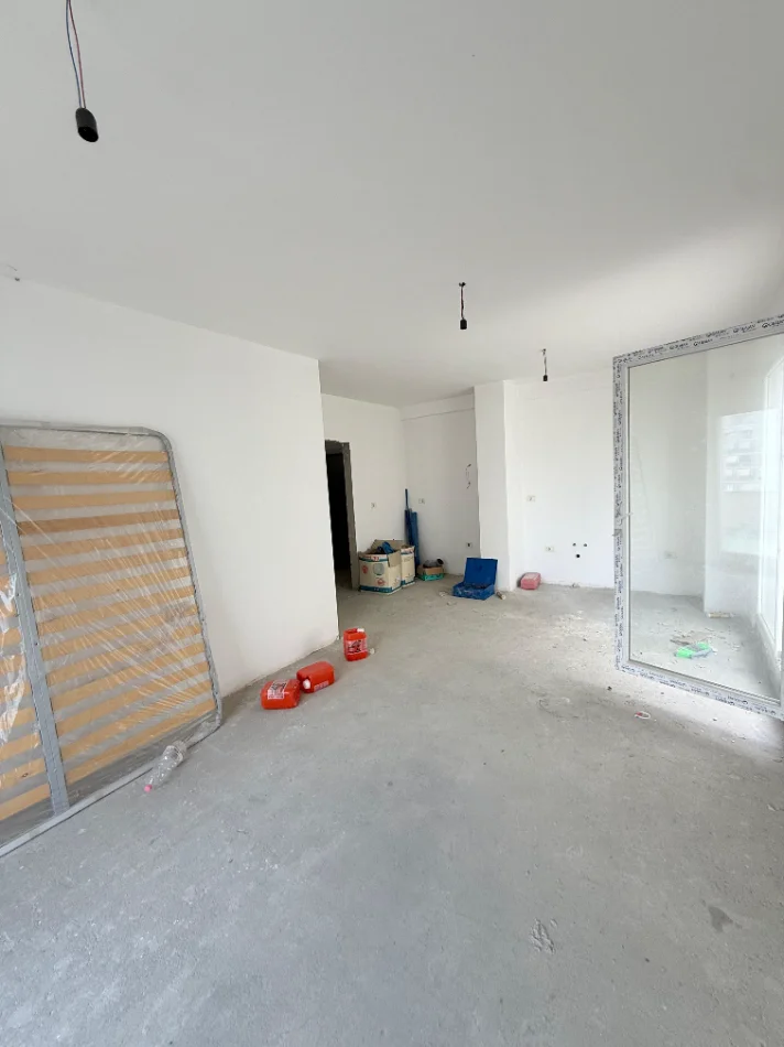 Tirane, shitet apartament 2+1 Kati 5, 239 m² 420.001 € (Komuna e Parisit)