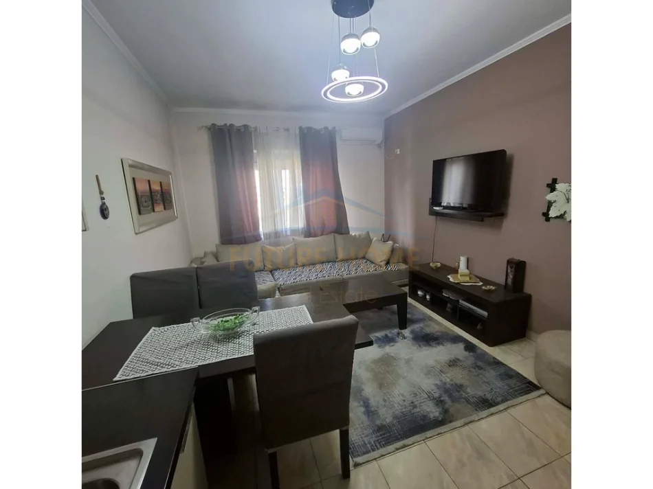 Tirane, shitet apartament 2+1 Kati 5, 81 m² 142.000 € (Rruga Astrit Losha, Unaza e Re)