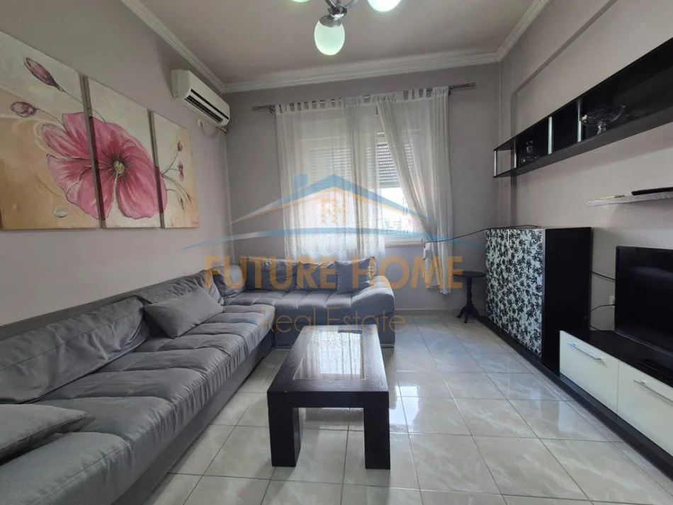 Tirane, shitet apartament 2+1 Kati 5, 84 m² 220.000 € (Ish Parku i Autobuzave)