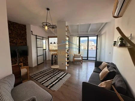 Tirane, shitet apartament 2+1 Kati 5, 95 m² 320.000 €