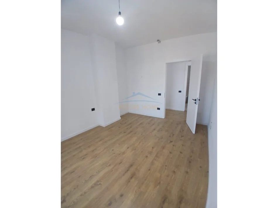 Tirane, shitet apartament 2+1 Kati 6, 109 m² 135.000 € (PASKUQAN)