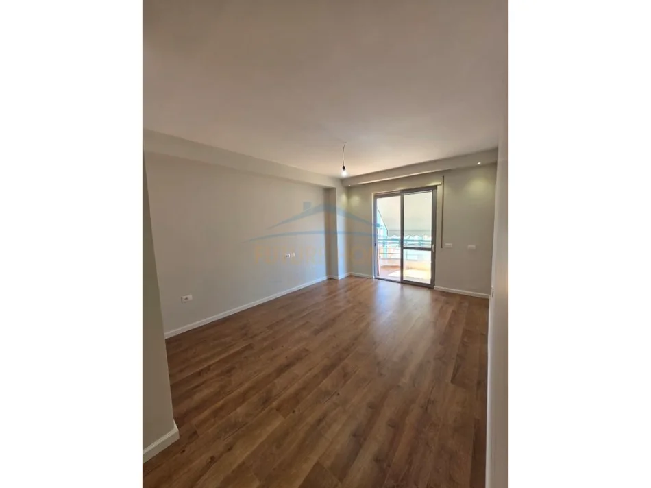 Tirane, shitet apartament 2+1 Kati 6, 110 m² 155.000 € (Fresk)