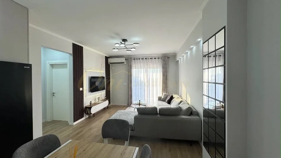Tirane, shitet apartament 2+1 Kati 6, 82 m² 110.000 € (BULEVARDI DONALD TRUMP)