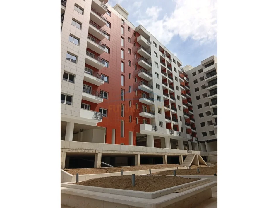 Tirane, shitet apartament 2+1 Kati 6, 83 m² 111.000 € (paskuqan)