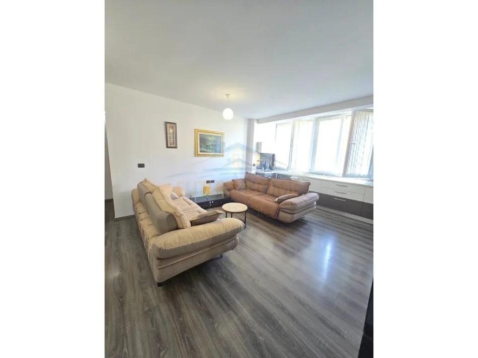 Tirane, shitet apartament 2+1 Kati 6, 90 m² 179.000 €