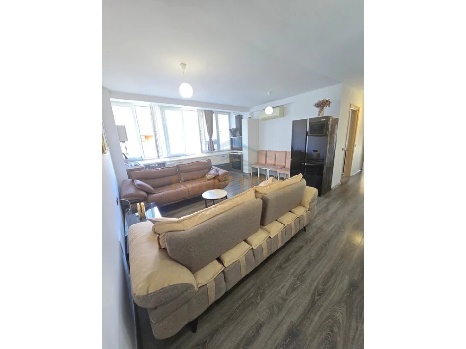 Tirane, shitet apartament 2+1 Kati 6, 90 m² 179.000 € (Fusha e Aviacionit)
