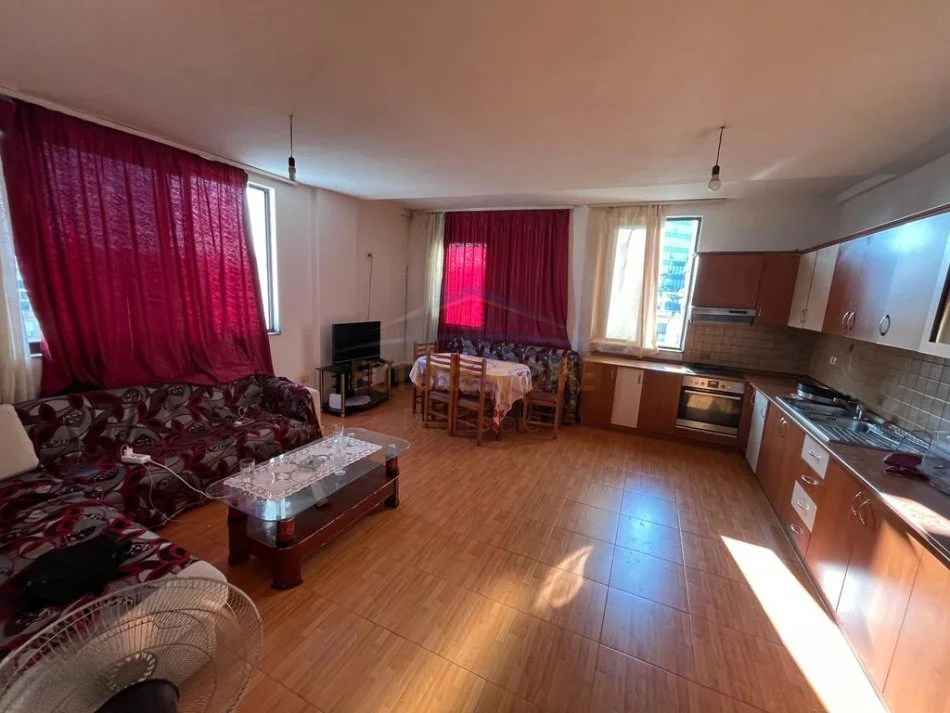 Tirane, shitet apartament 2+1 Kati 6, 93 m² 105.000 € (Zogu i zi)