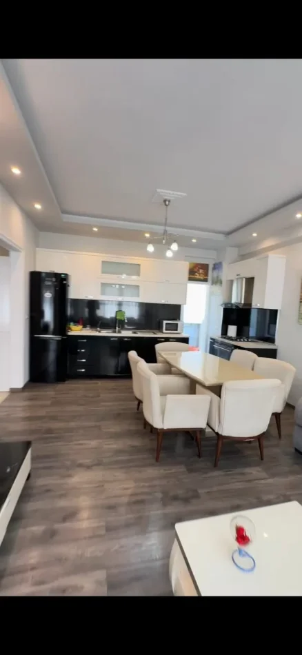 Tirane, shitet apartament 2+1 Kati 6, 93 m² 258.000 €