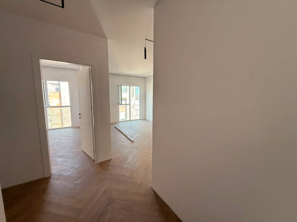 Tirane, shitet apartament 2+1 Kati 6, 94 m² 170.000 € (ish Dogana)