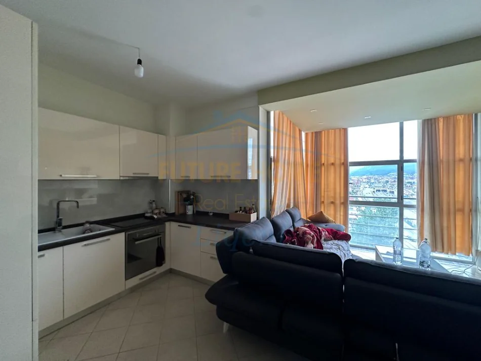 Tirane, shitet apartament 2+1 Kati 7, 106 m² 160.000 € (Unaza e Re)