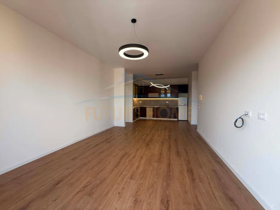 Tirane, shitet apartament 2+1 Kati 7, 108 m² 163.000 € (Unaza e Re)