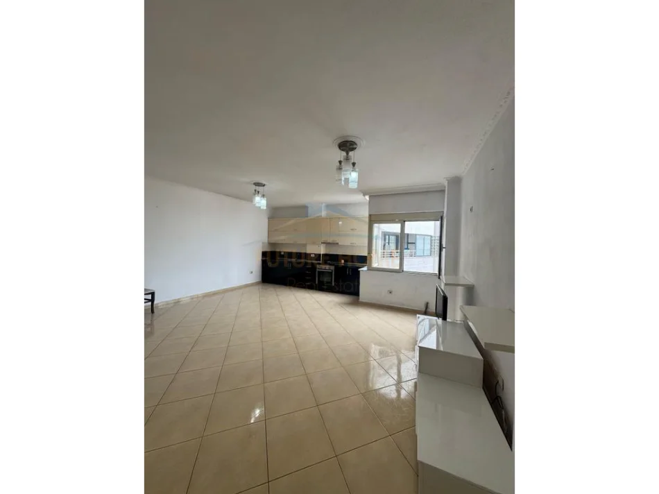 Tirane, shitet apartament 2+1 Kati 7, 112 m² 160.000 € (Unaza e Re prane Rotondos)