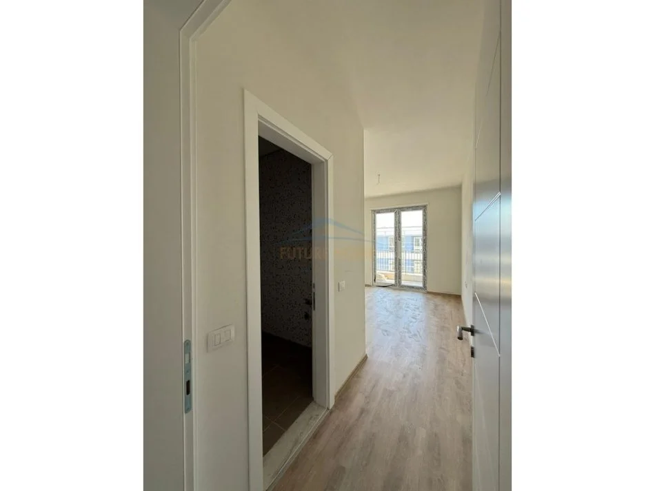 Tirane, shitet apartament 2+1 Kati 8, 106 m² 122.000 € (UNIVERS CITY)