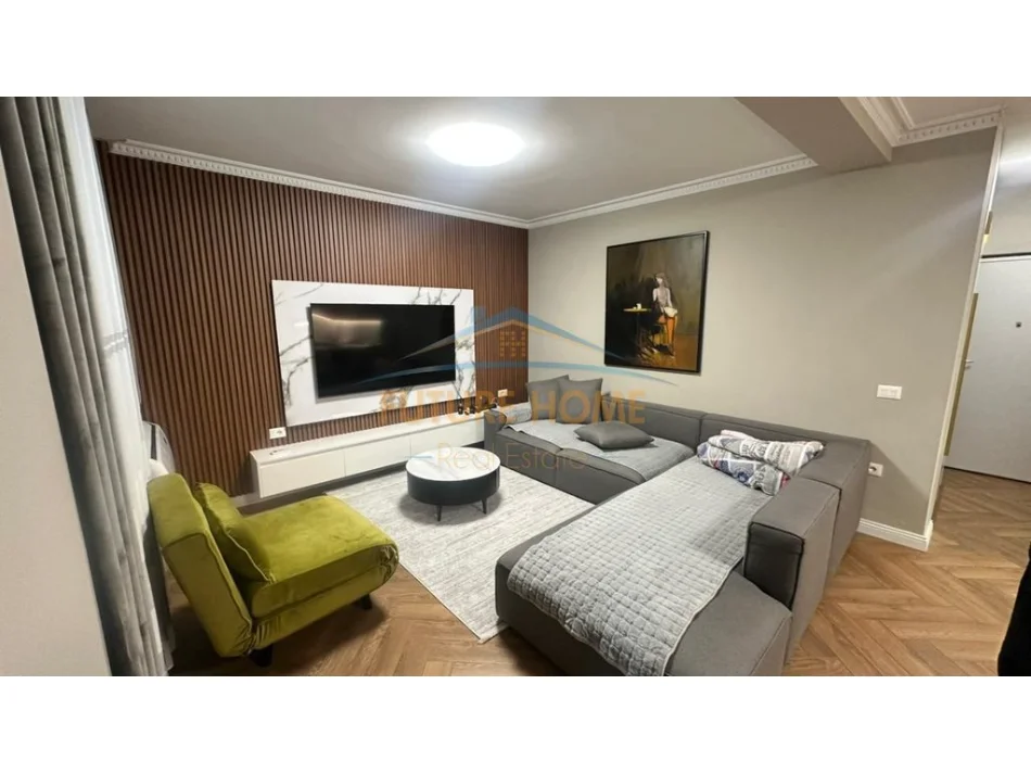 Tirane, shitet apartament 2+1 Kati 8, 97 m² 350.000 € (RRUGA E ELBASANIT)