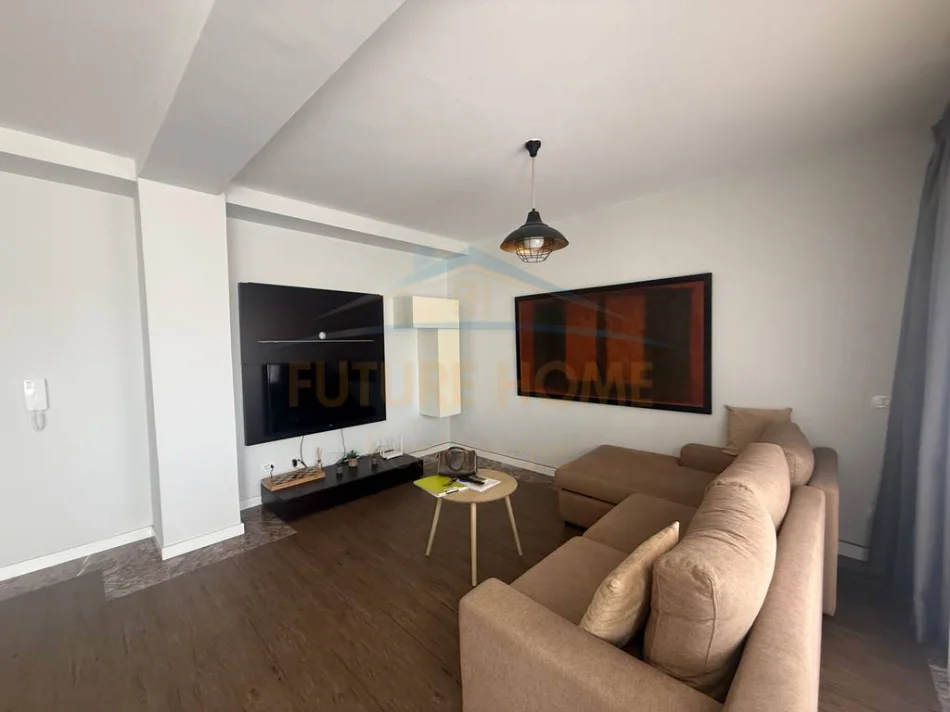Tirane, shitet apartament 2+1 Kati 9, 132 m² 520.000 € (Rruga Sami Frashëri , Blloku)