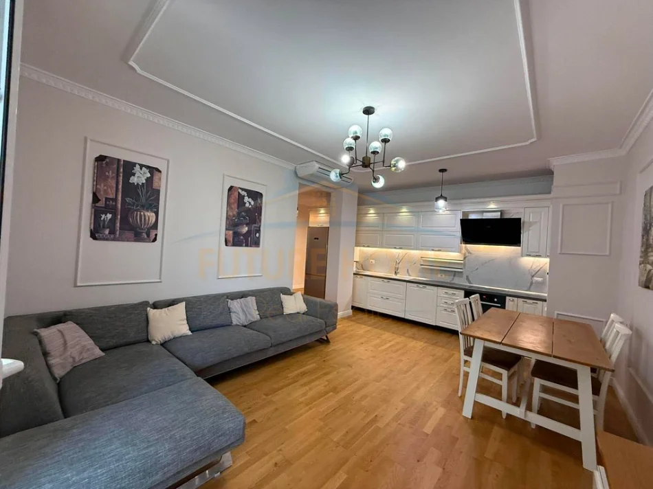 Tirane, shitet apartament 3+1+2+PARKIM, Kati 1, 117 m² 340.000 € (KOPSHTI ZOOLOGJIK , RRUGA EDUART MANO)