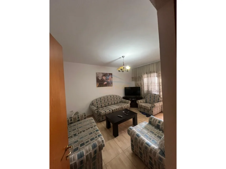 Tirane, shitet apartament 3+1 , 85 m² 185.000 € (Rruga Karl Gega,Tirane.)