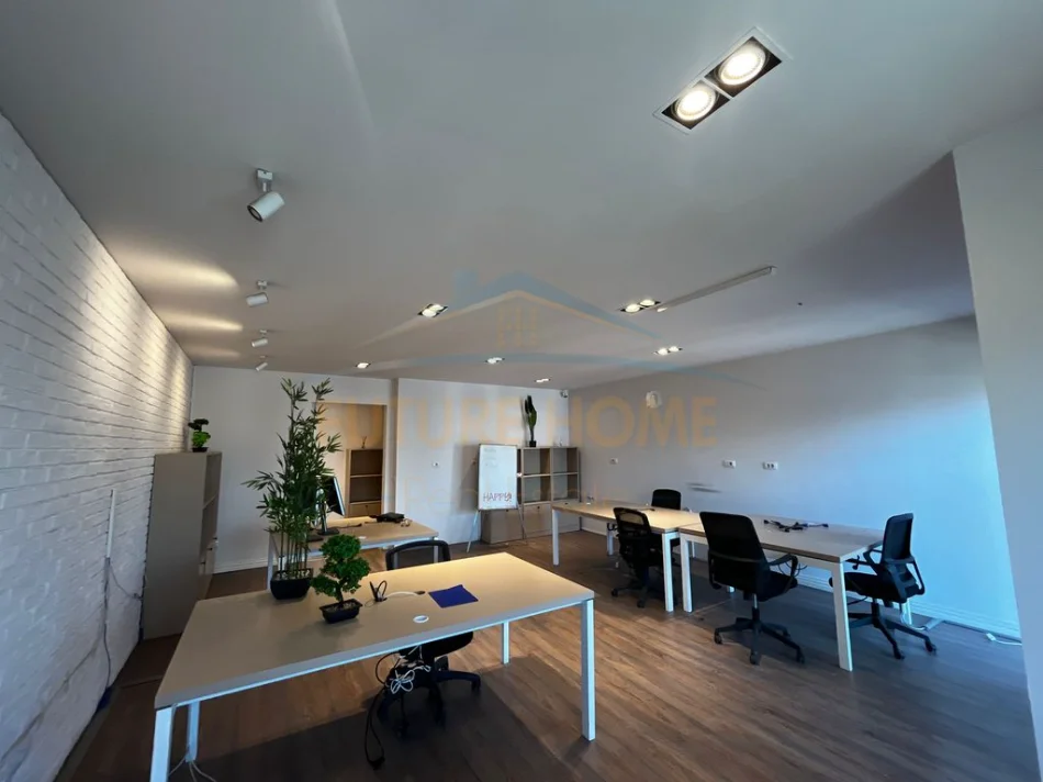Tirane, shitet apartament 3+1+Aneks+Ballkon Kati 7, 170 m² 5.100.000 €