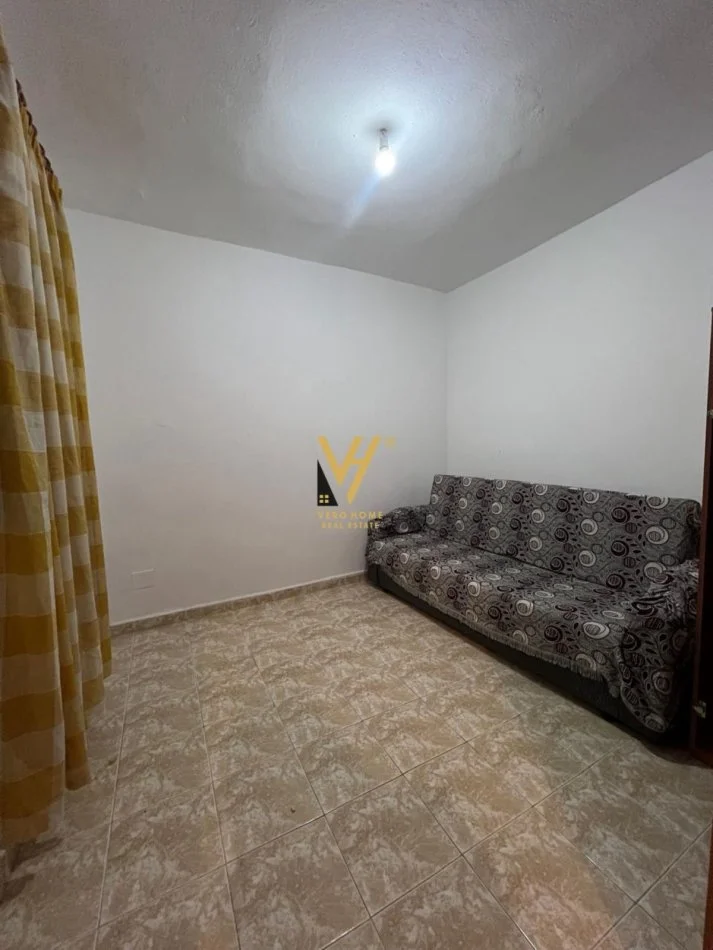 Tirane, shitet apartament 3+1+Ballkon Kati 3, 120 m² 258.000 € (KOMUNA E PARISIT)