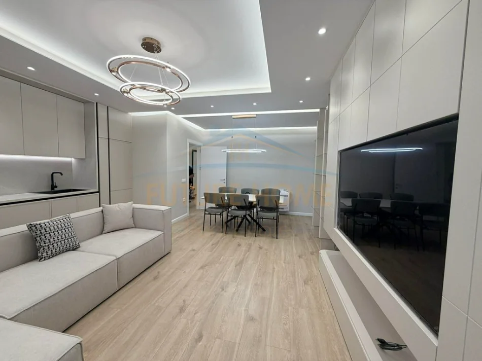 Tirane, shitet apartament 3+1+Ballkon Kati 4, 141 m² 317.000 € (Rruga Dritan Hoxha)