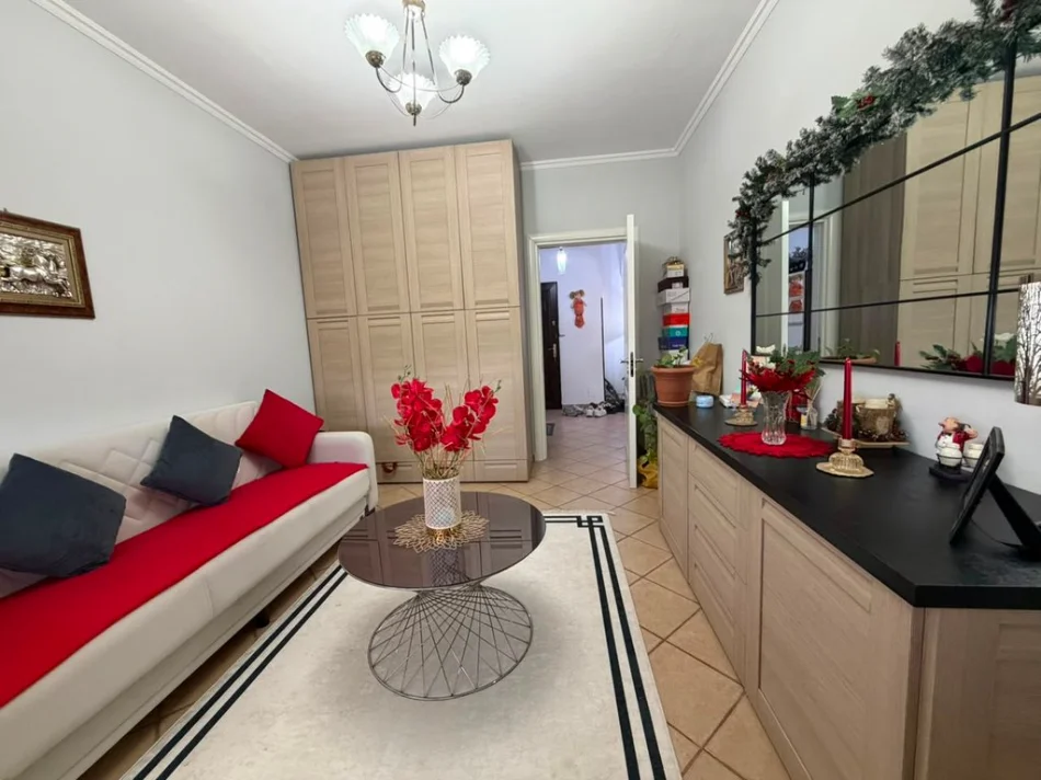 Tirane, shitet apartament 3+1 Kati 10, 128 m² 411.600 € (SAMI FRASHERI)