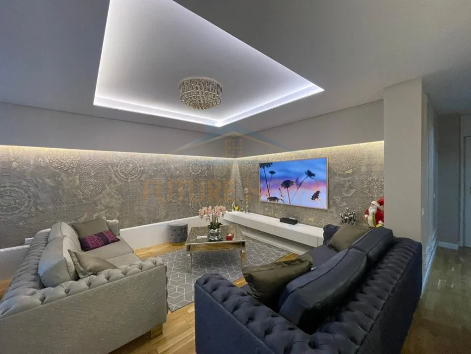 Tirane, shitet apartament 3+1 Kati 2, 130 m² 390.000 € (Rruga e Elbasanit)