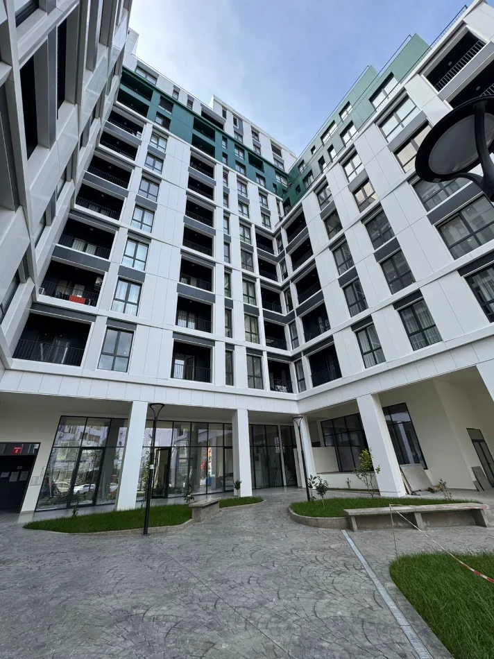Tirane, shitet apartament 3+1 Kati 3, 125 m² 400.000 € (KOMUNA E PARISIT)