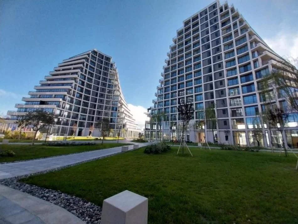 Tirane, shitet apartament 3+1 Kati 4, 250 m² 750.000 € (LAKE VIEW)